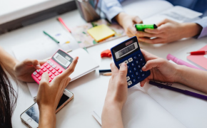 Coste cremación vs entierro: ¿Los cubre el seguro de decesos? calculado